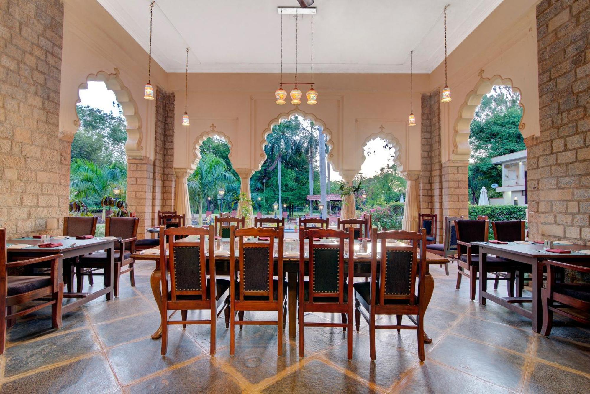Welcomheritage Shivavilas Palace, Hampi Hospet Zewnętrze zdjęcie